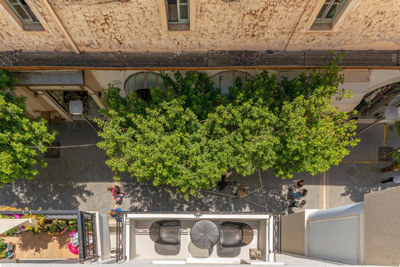 Chandakos 8 Design Apts Appartement *