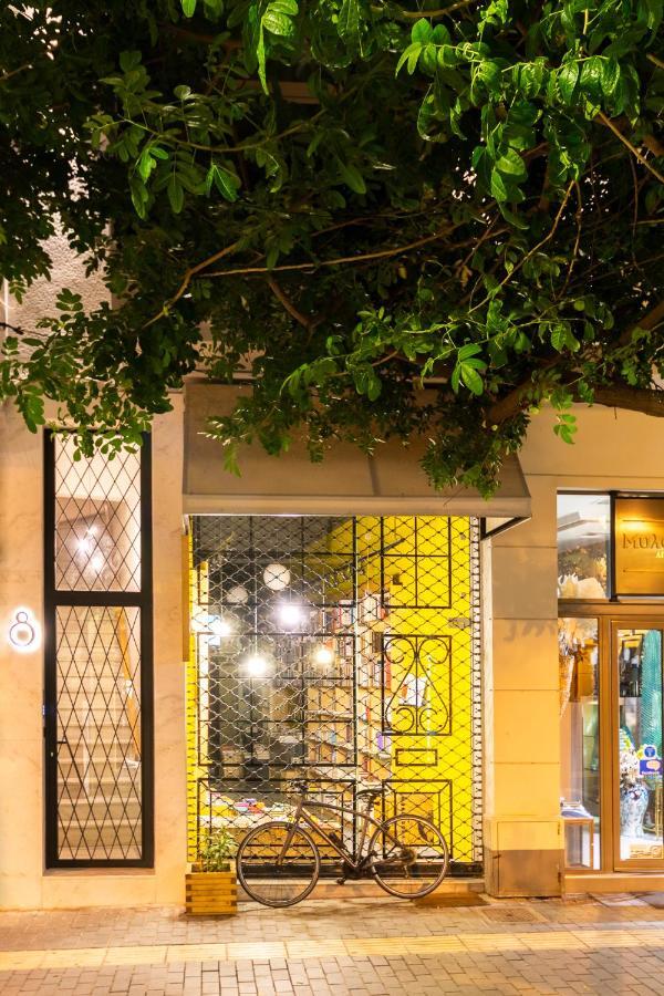 Chandakos 8 Design Apts Appartement *